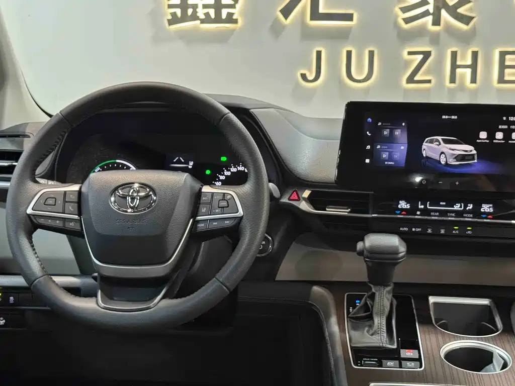 Toyota Sienna 2026 — фото 17