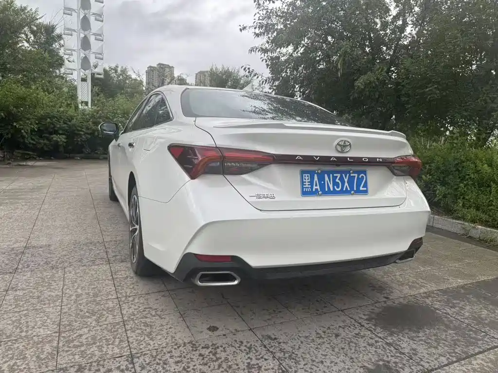 Toyota Avalon 2024