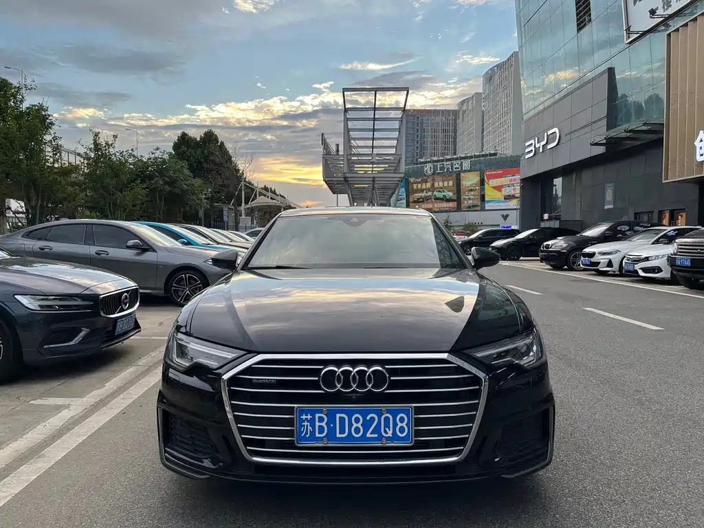 Audi A6L 2022