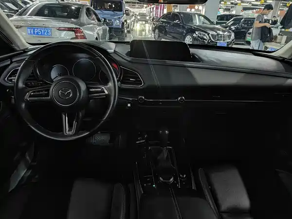 Mazda CX-30 2020