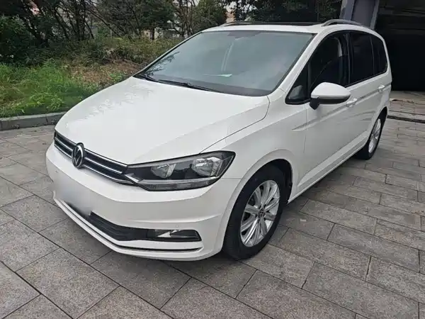 Volkswagen Touran 2021
