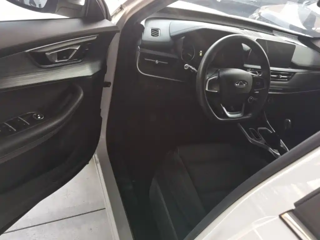 Chery Tiggo 5x 2021 — фото 16