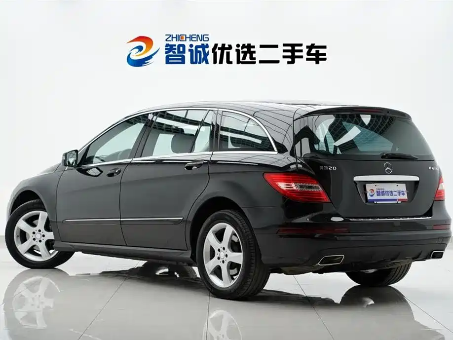 Mercedes-Benz R-Class 2015 — фото 6