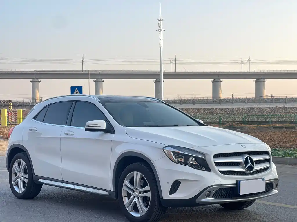 Mercedes-Benz GLA 2017 — фото 3