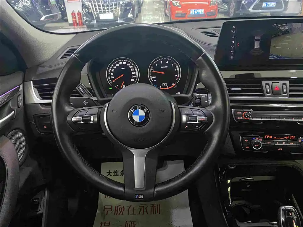BMW X2 2022 — фото 12
