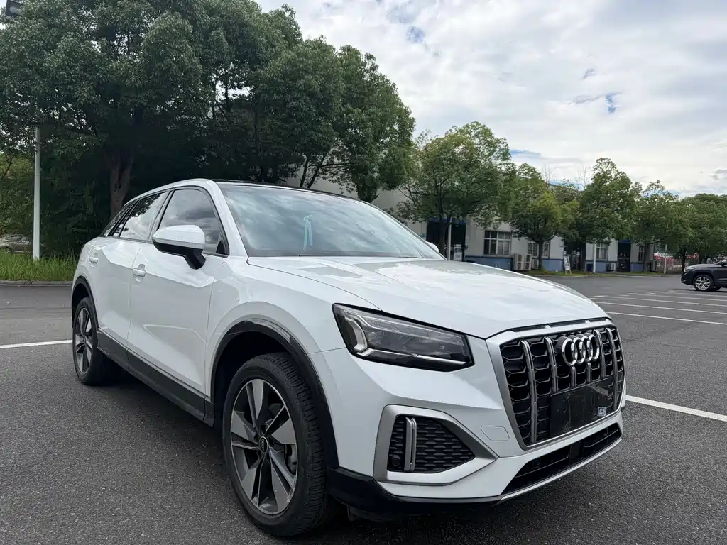 Audi Q2L 2022