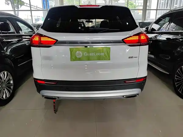 Geely Boyue 2021