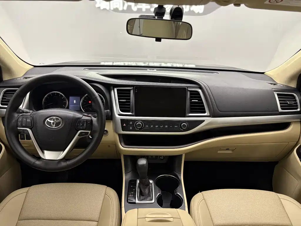 Toyota Highlander 2019