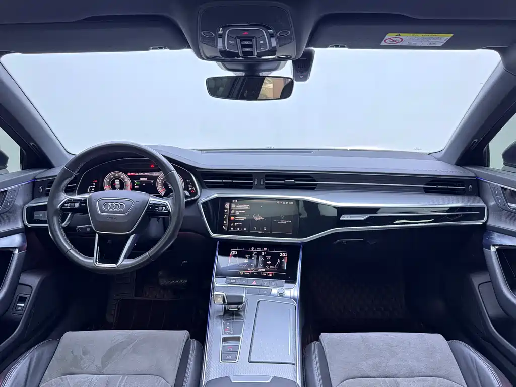 Audi A6L 2021