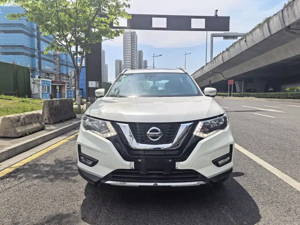 Nissan X-Trail 2019 — фото 2