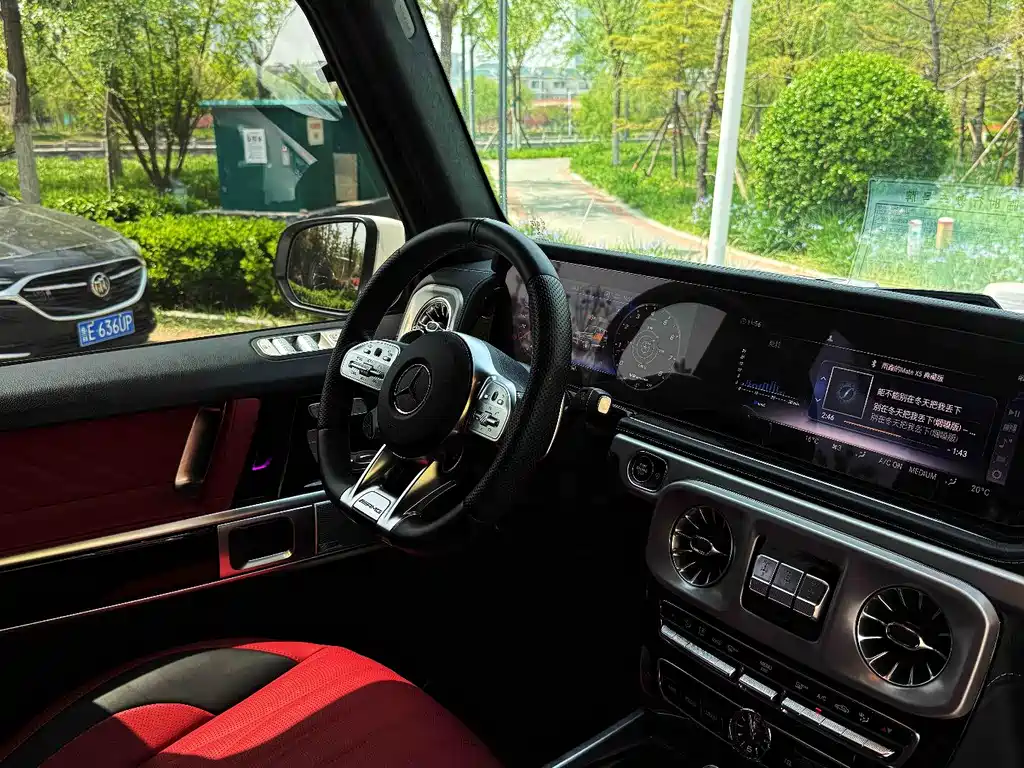 Mercedes-Benz G-Class AMG 2023 — фото 13
