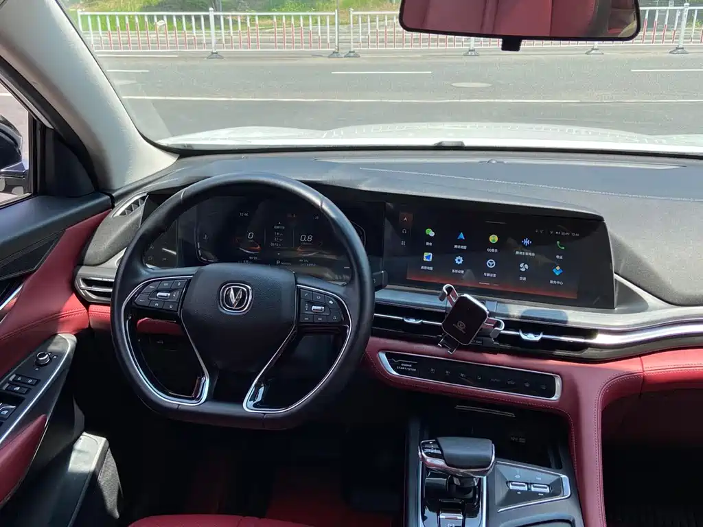 Changan CS75PLUS 2021 — фото 13