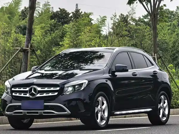 Mercedes-Benz GLA 2017