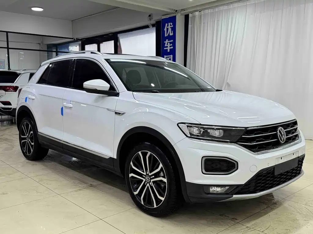 Volkswagen T-Roc 2022 — фото 3