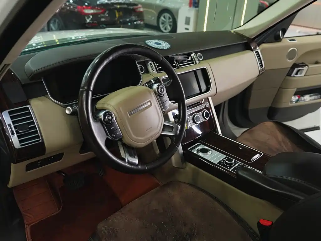 Land Rover Range Rover 2015 — фото 13