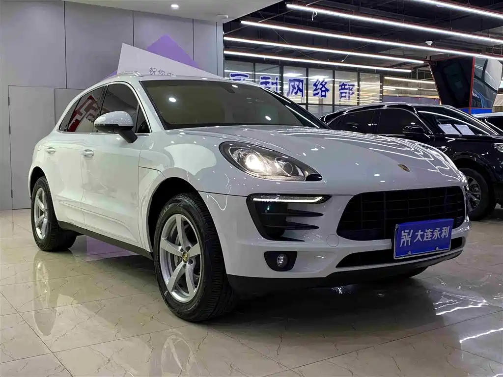 Porsche Macan 2017 — фото 3