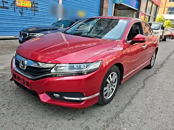 Honda Spirior 2015