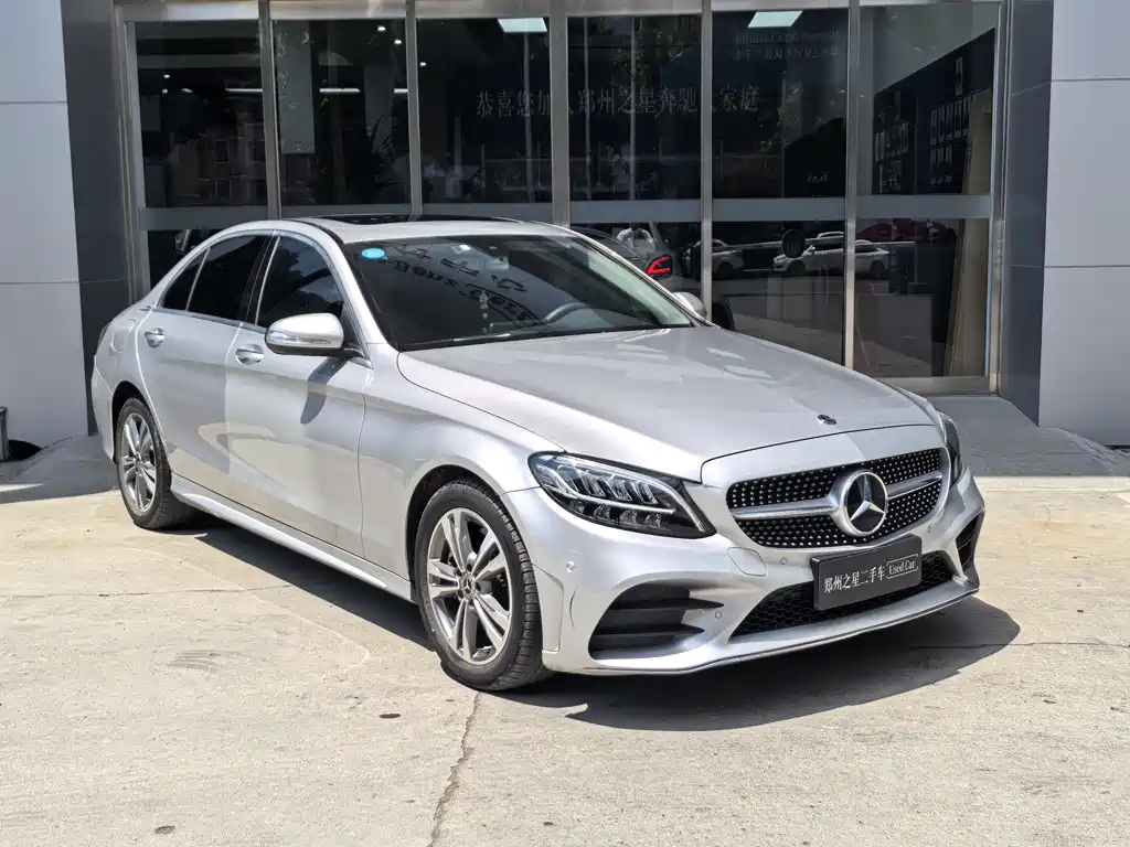 Mercedes-Benz C-Class 2019
