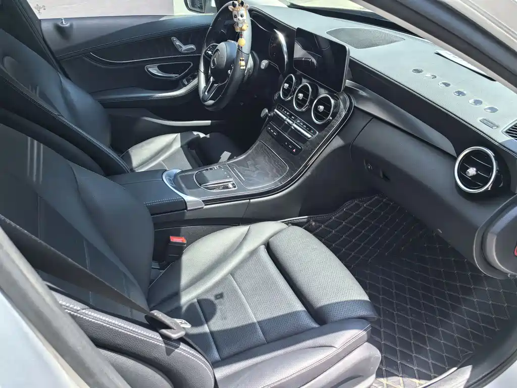 Mercedes-Benz C-Class 2019