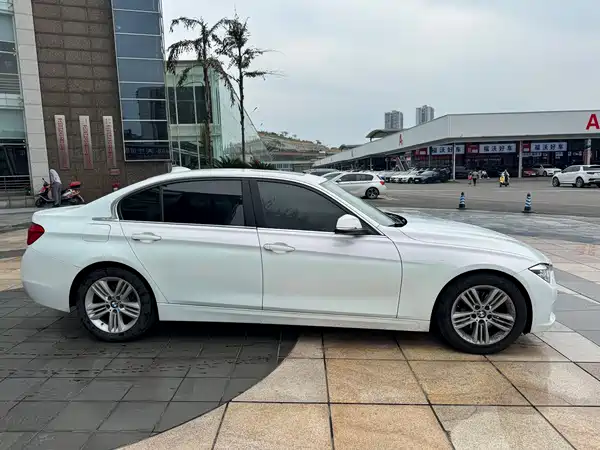 BMW 3 Series 2017