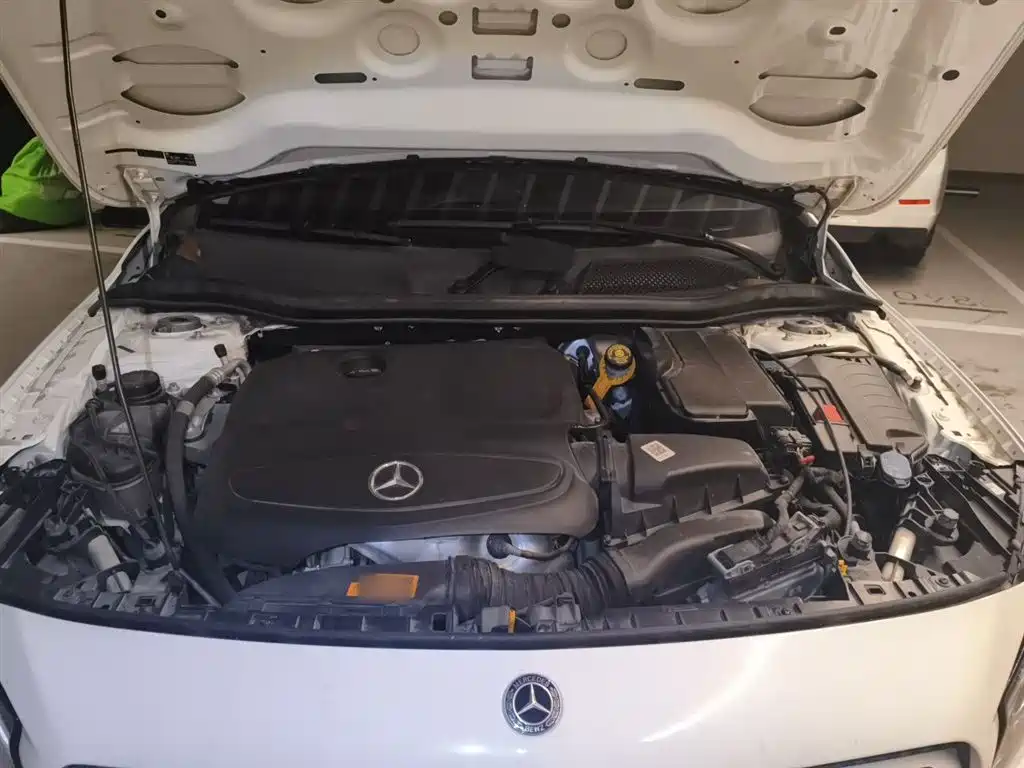 Mercedes-Benz GLA 2017 — фото 21