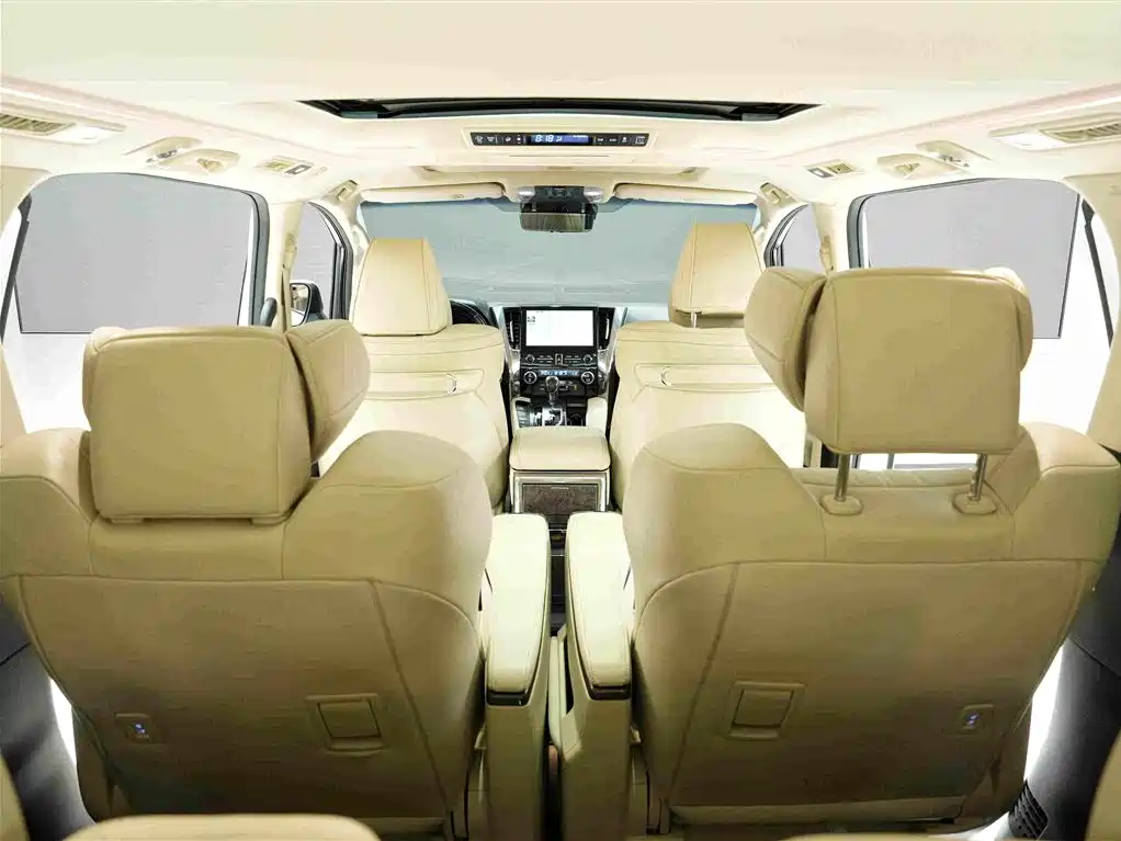 Toyota Alphard 2021 — фото 20