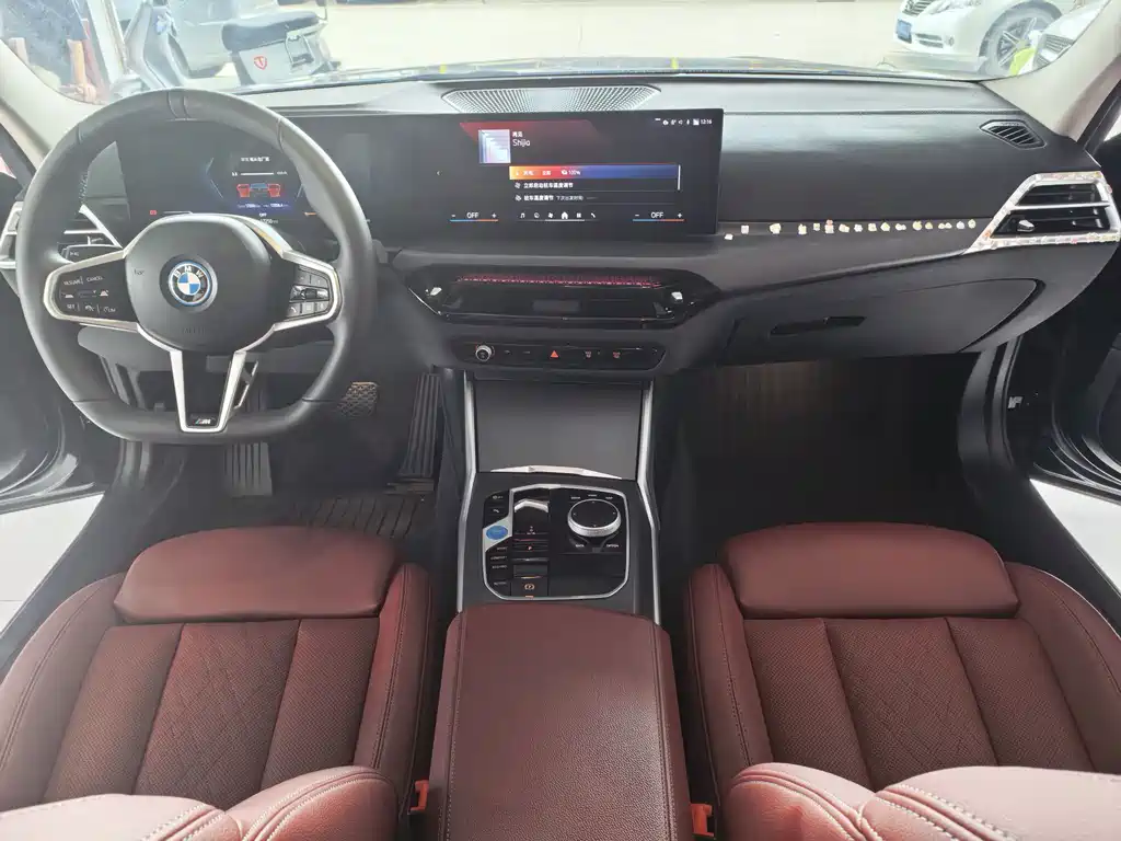 BMW i3 2025 — фото 5