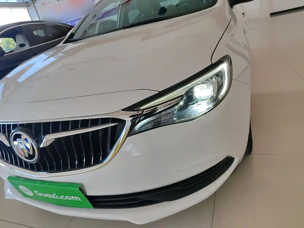 Buick Excelle GT 2022 — фото 24