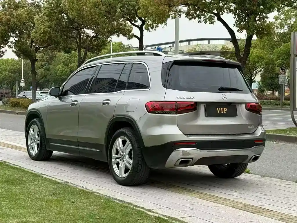 Mercedes-Benz GLB 2022