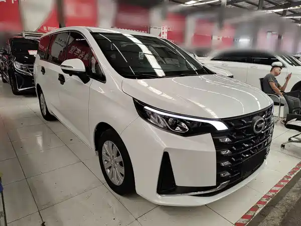 GAC Trumpchi M6 2022