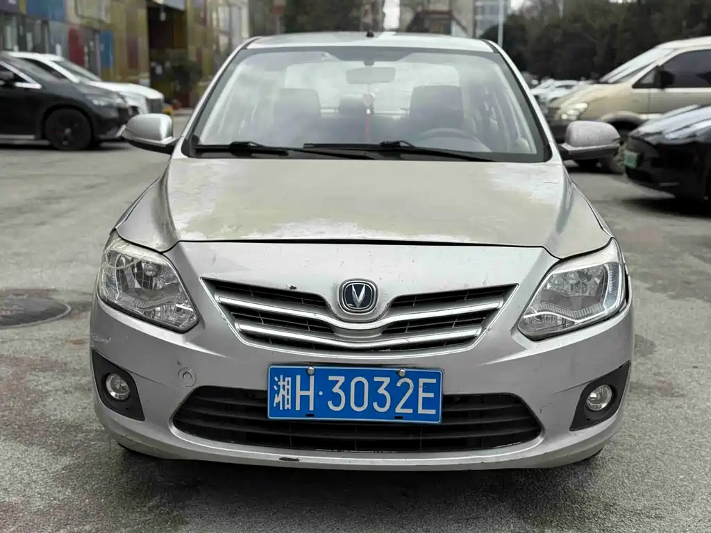 Changan V3 2014 — фото 2
