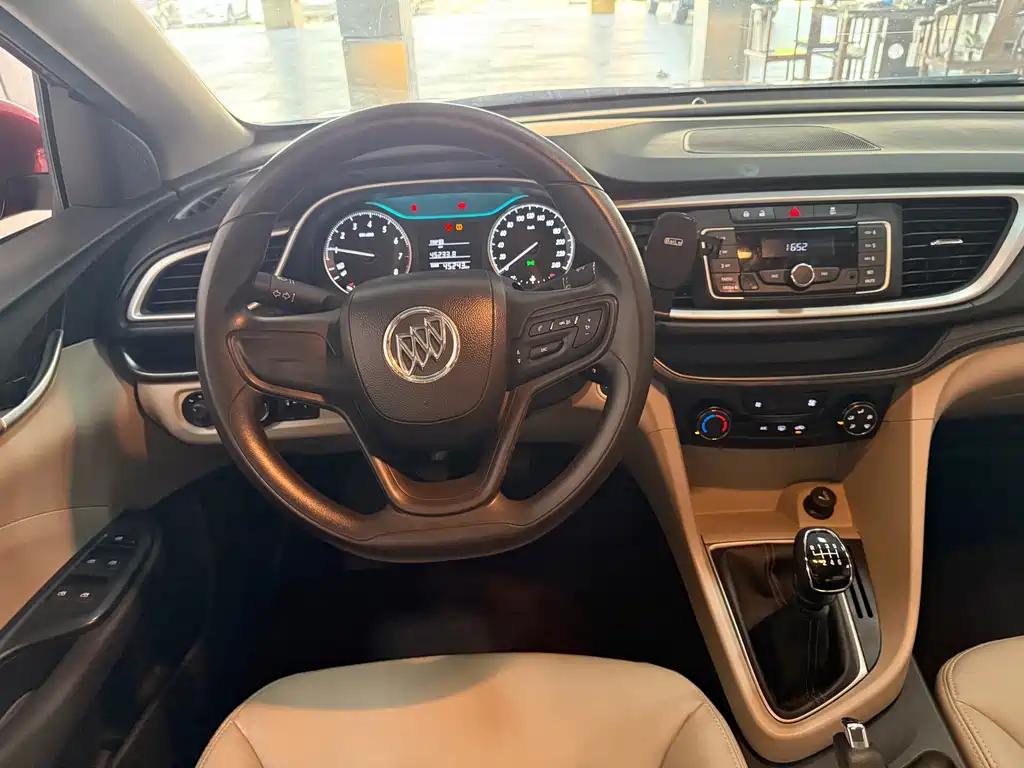Buick Excelle 2018 — фото 12