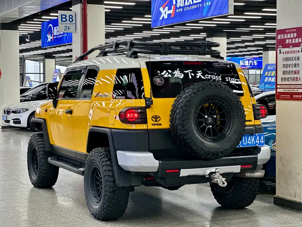 Toyota FJ Cruiser 2019 — фото 14