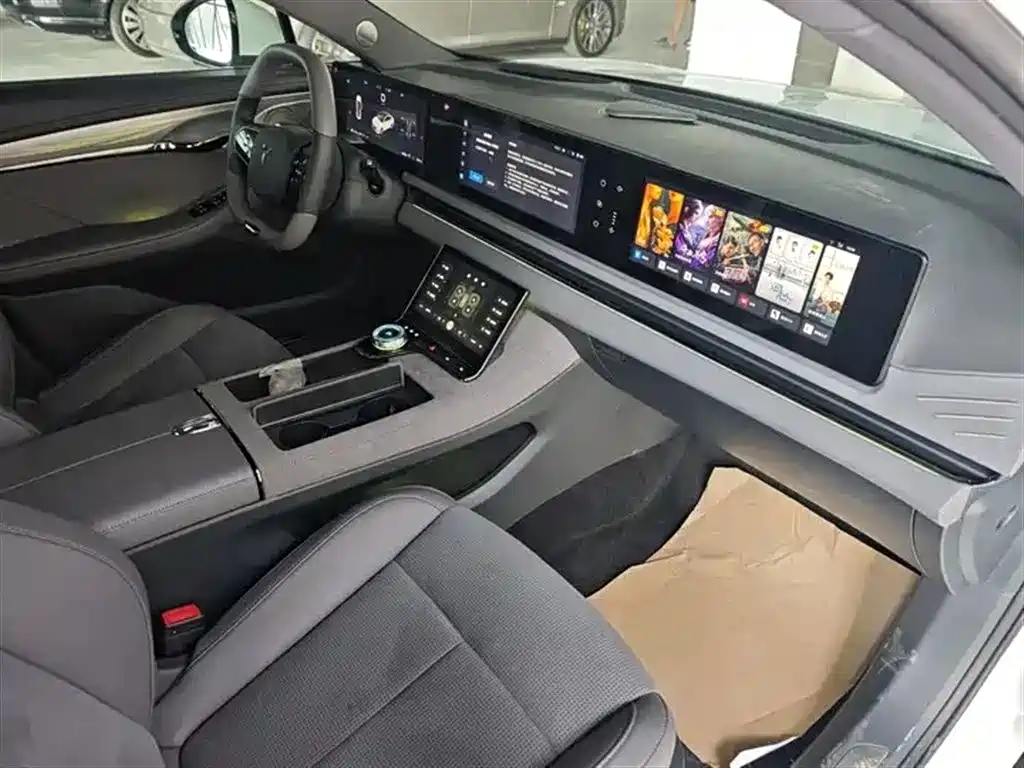 VOYAH Zeekr 2024