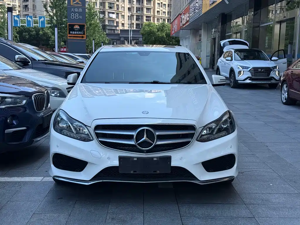 Mercedes-Benz E-Class 2015 — фото 2