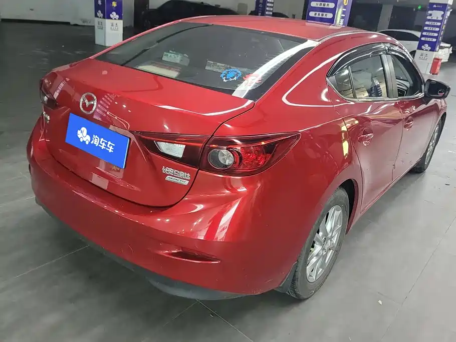 Mazda 3 Axela 2016