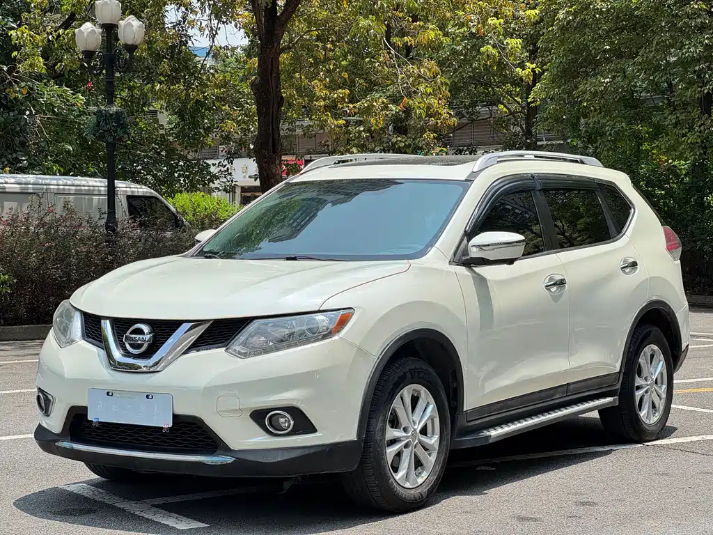 Nissan X-Trail 2015