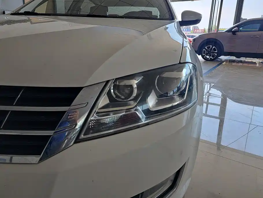 Volkswagen Lavida 2014