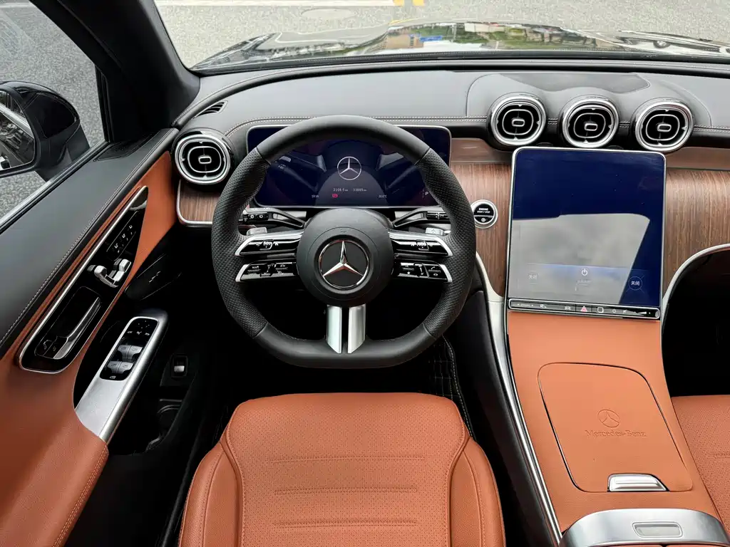 Mercedes-Benz GLC 2025 — фото 11