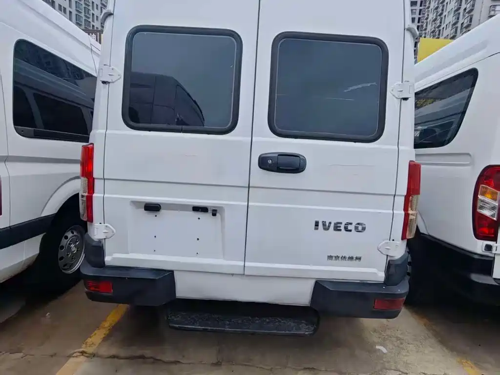 IVECO Daily 2020 — фото 5