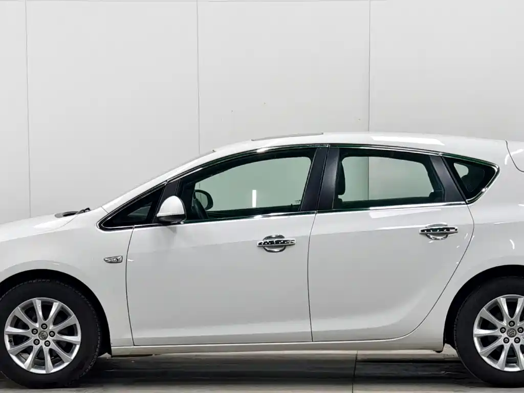 Buick Excelle 2014