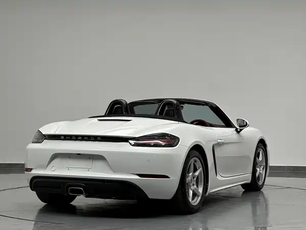 Porsche 718 2022
