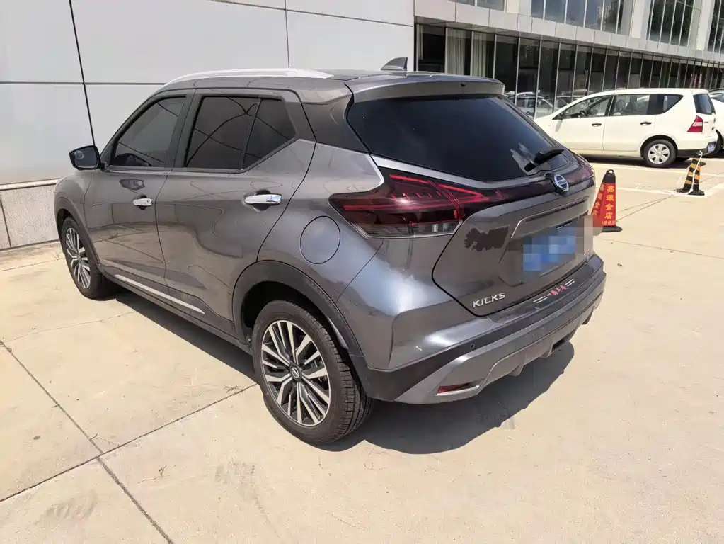 Nissan Kicks 2023 — фото 6