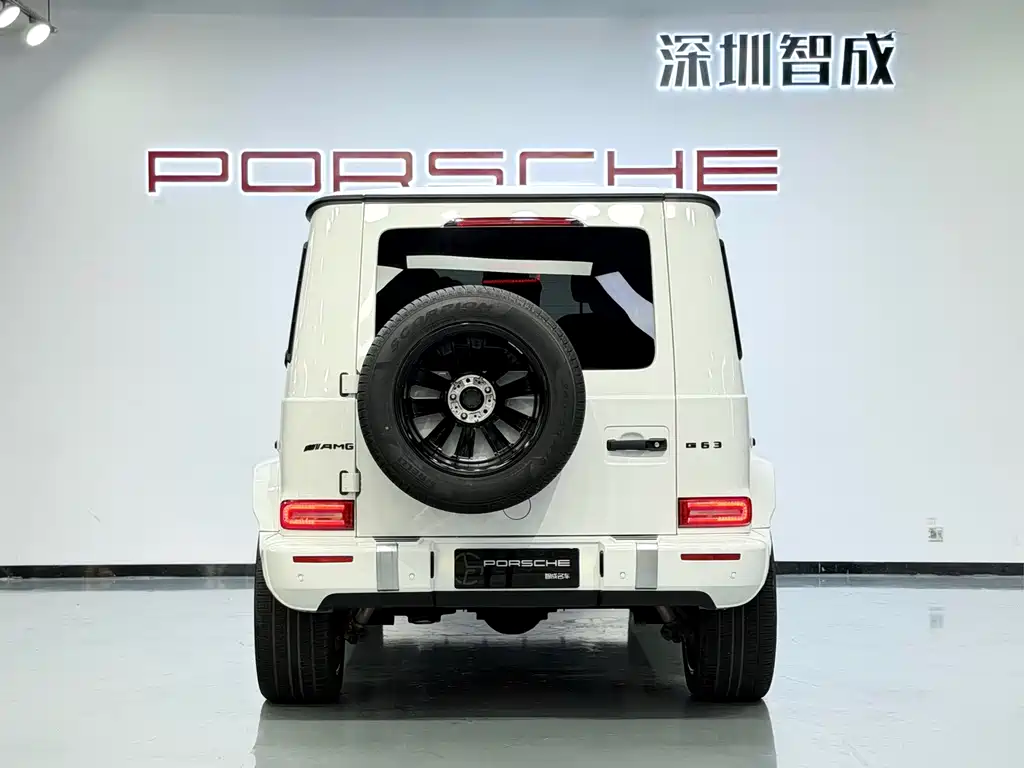 Mercedes-Benz G-Class 2023 — фото 26