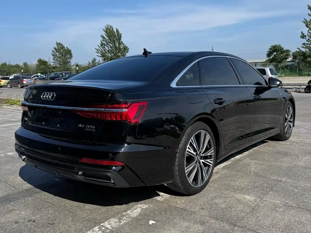 Audi A6L 2020 — фото 10