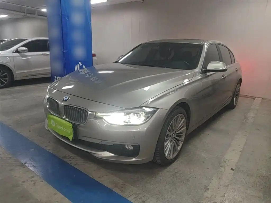 BMW 3 Series 2018 — фото 1