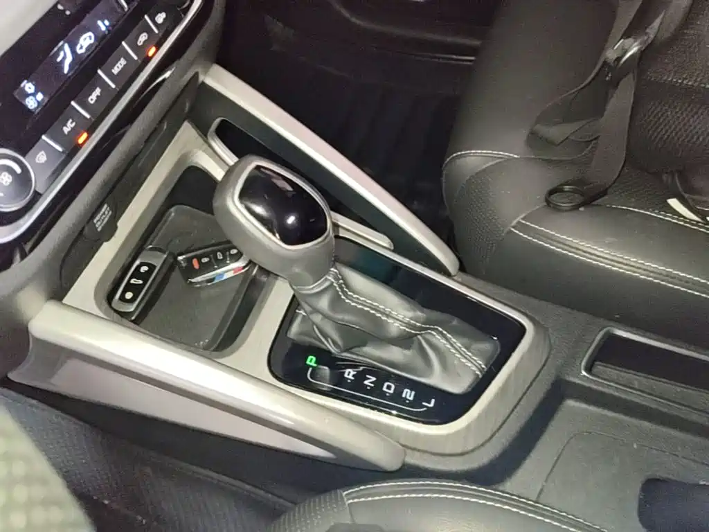 Geely Vision X3 2018 — фото 14