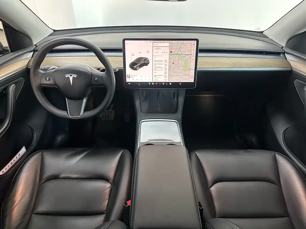 Tesla Model Y 2021 — фото 19