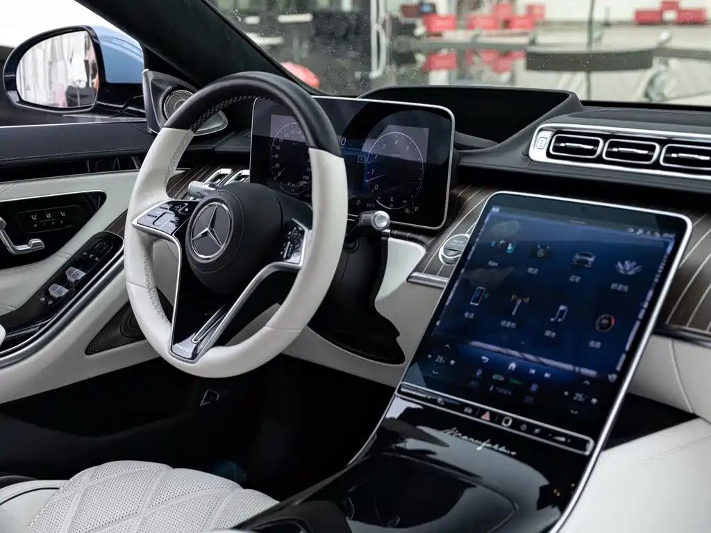 Mercedes-Benz Maybach S-Class 2023 — фото 12