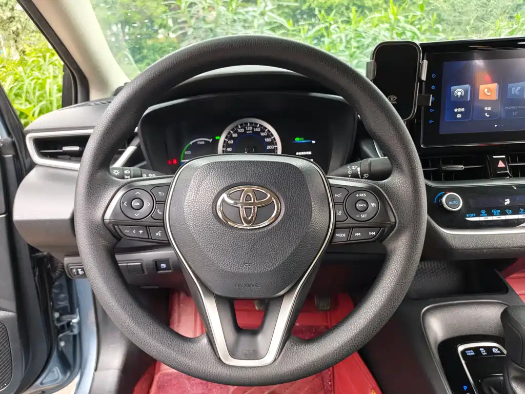 Toyota Corolla 2022 — фото 16